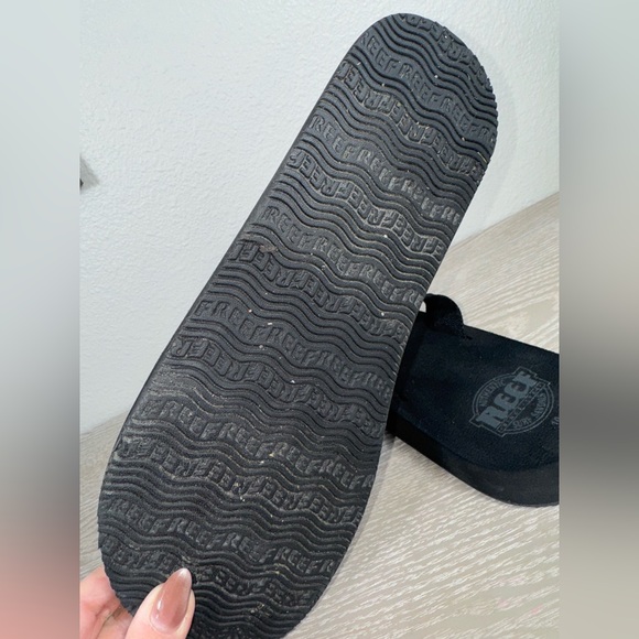 Reef Flip Flops Sandy Sandal Womens Sz 10 Black Synthetic‎ Chunky Thong Slip-On - Picture 8 of 10